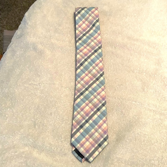 Pink, Navy, and blue tie - Picture 1 of 1